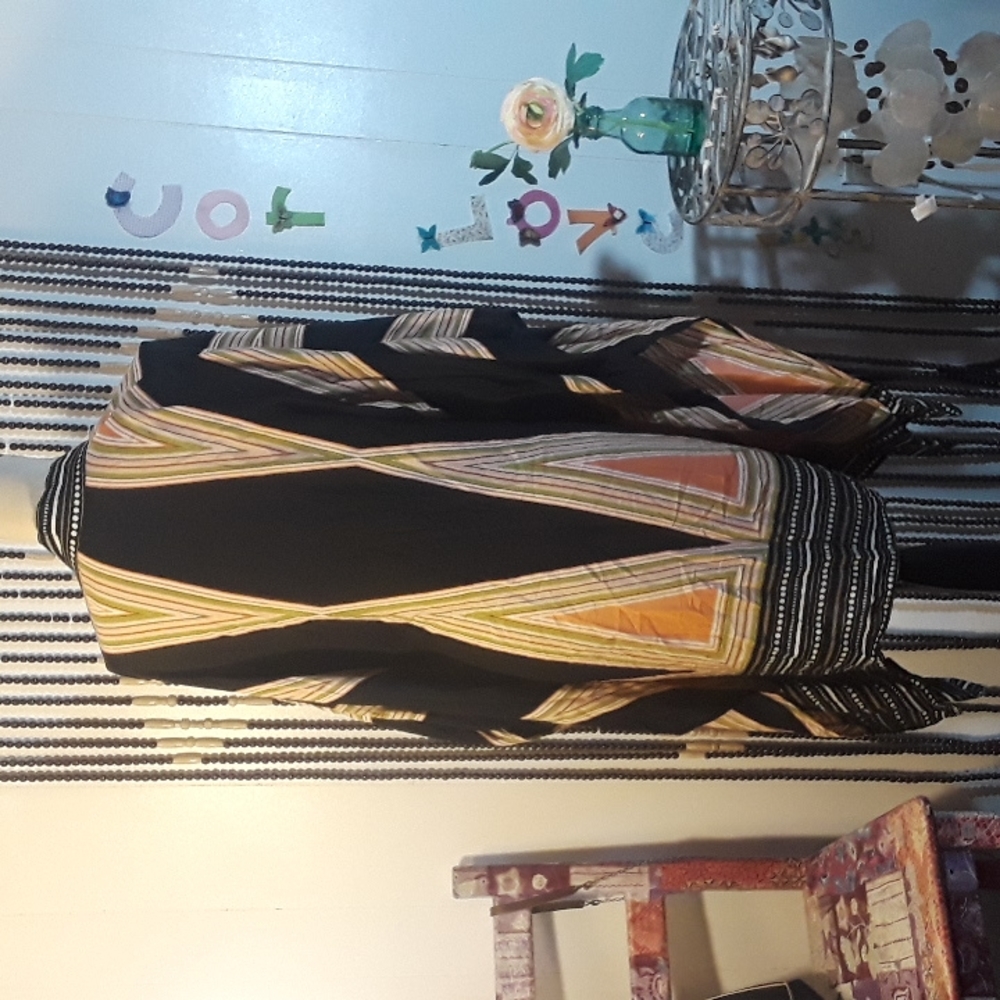 Chic Over Throw - image 4